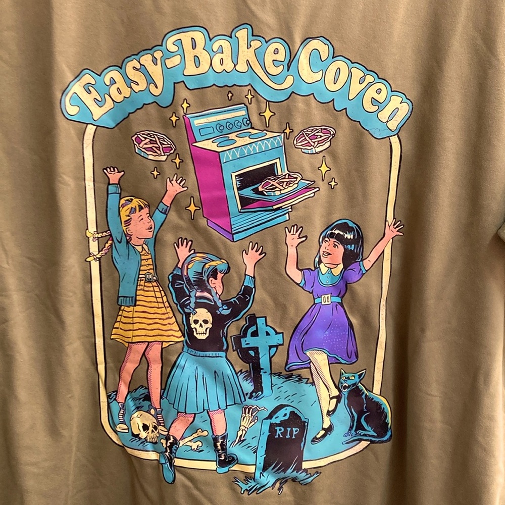 Easy Bake Coven t-shirt witches Halloween funny shirt olive green oven top